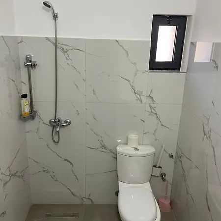 Kroi Center Gasthuis Berat