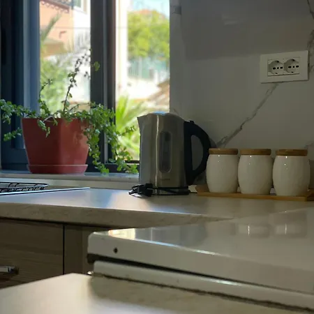 Kroi Center ベラト