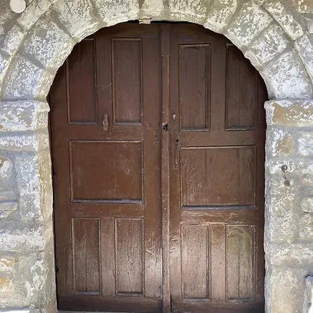 Kroi Center Gasthuis Berat