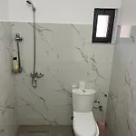 Kroi Center Pensjonat Berat
